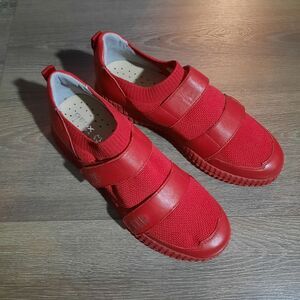 NWT Geox Respira Women's Size 10 Red leather breathable Shoes Sneakers